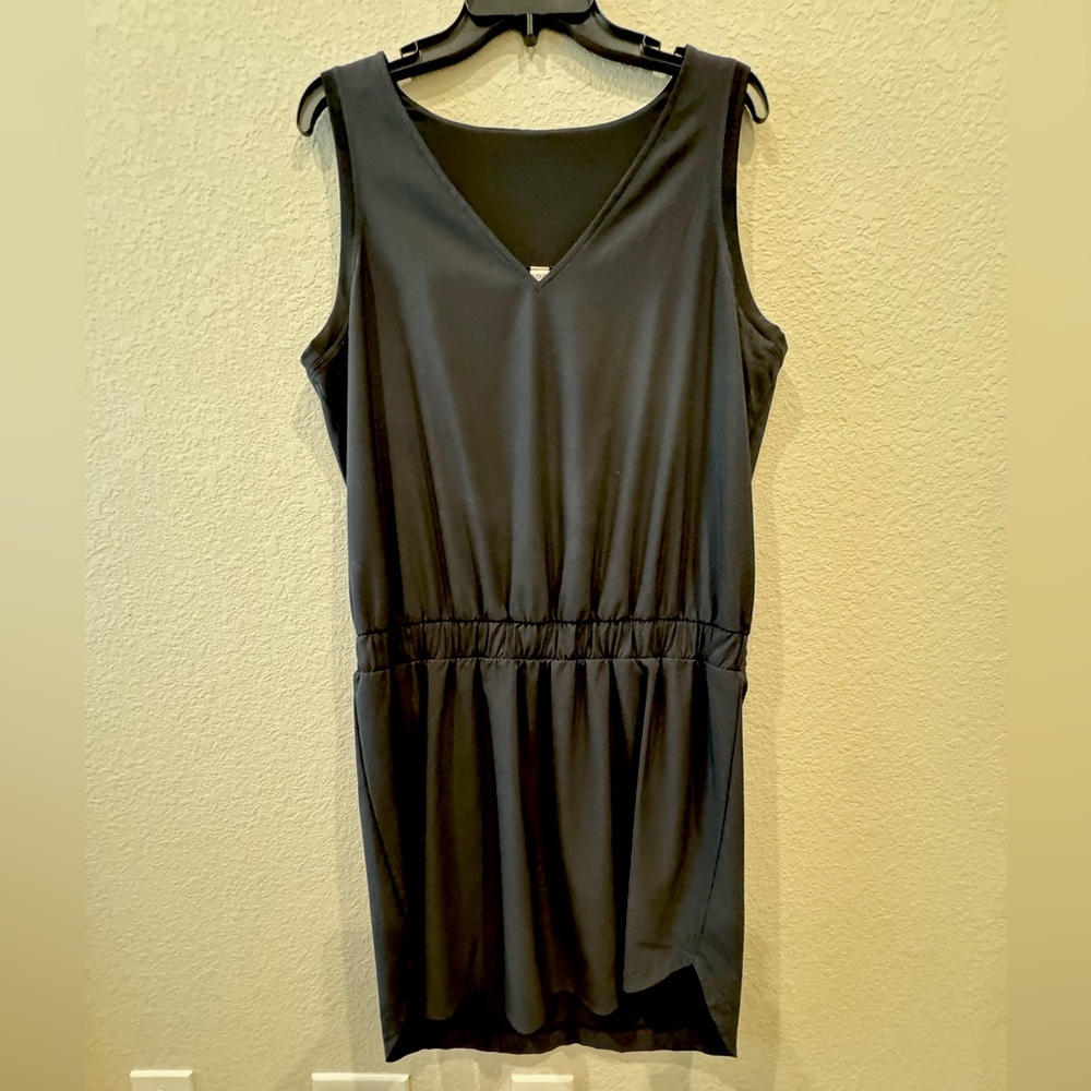 Lole Mini Dress Womens L Black Sleeveless Elastic Waist Round Hem V-neck Stretch